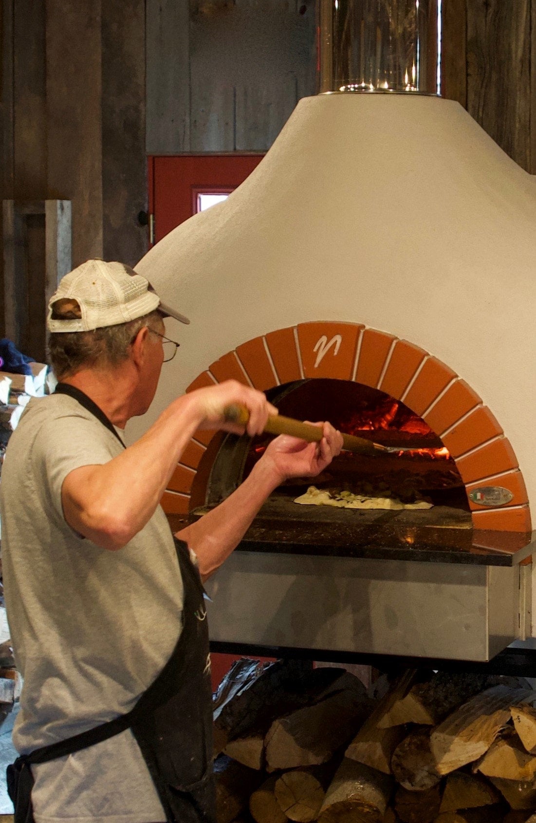 Wood Fired Pizza Online | Knaebe's Apple Farm & Ciderworks